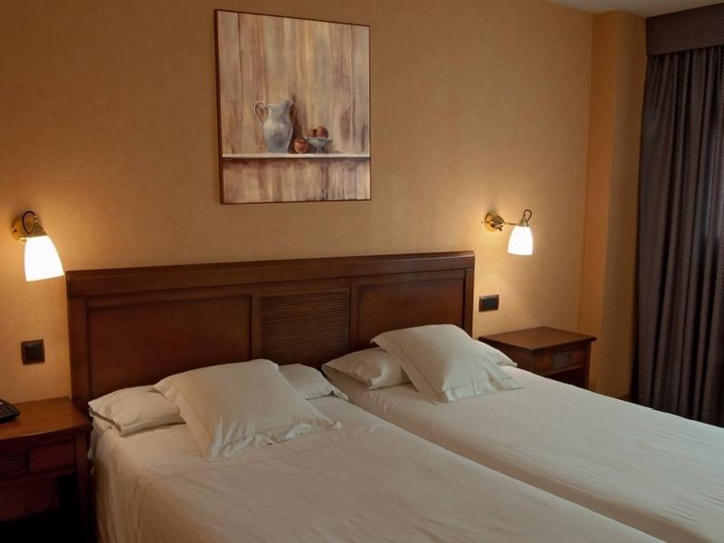Hotel Provincias 3*